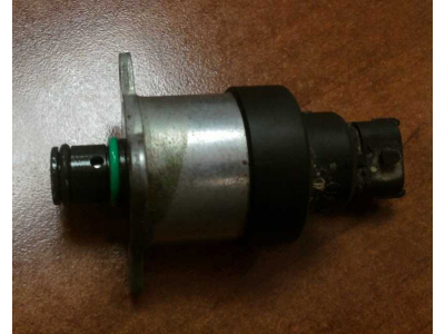 Клапан электромагнитный топливного насоса Bosch Common Rail (Euro3) SHAANXI / Shacman (ШАНКСИ / Шакман) 612600081583 (0928400617) фото 1 Петрозаводск